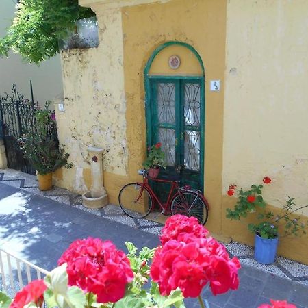 Maison Masse - Holiday Home With Private Courtyard (Adults Only) Rhodes City 外观 照片